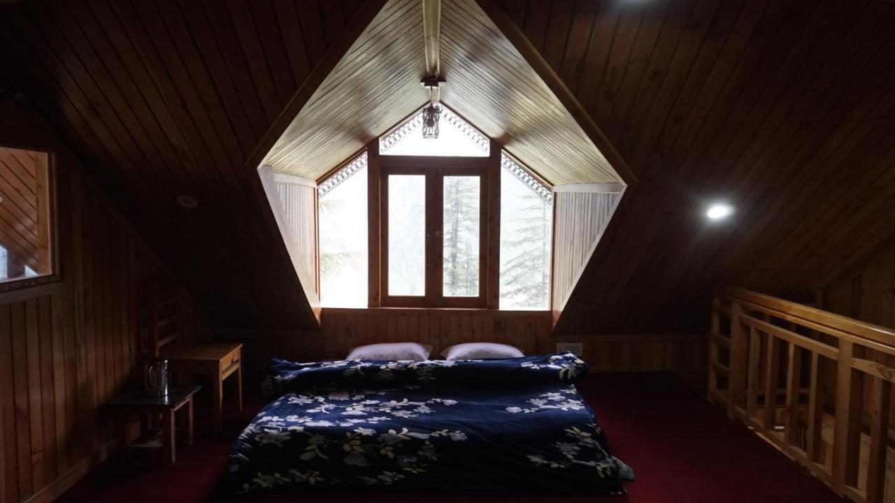 Freebird Nest 2 Stays & Cafe Jibhi Exteriör bild